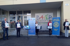 Schülerinnen der Bafep Judenburg gestalteten Adventkalender für Rotary Club