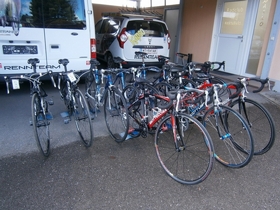 Die Räder stehen für euch bereit – Burschen und Mädchen wo bleibt ihr?